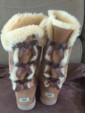 UGG Chestnut Suede Shearling Bow-Accent Winter Boots